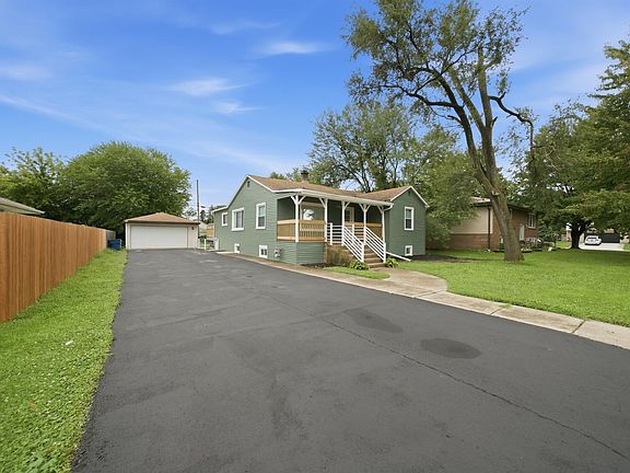 2nd image of 9839 Meade Ave