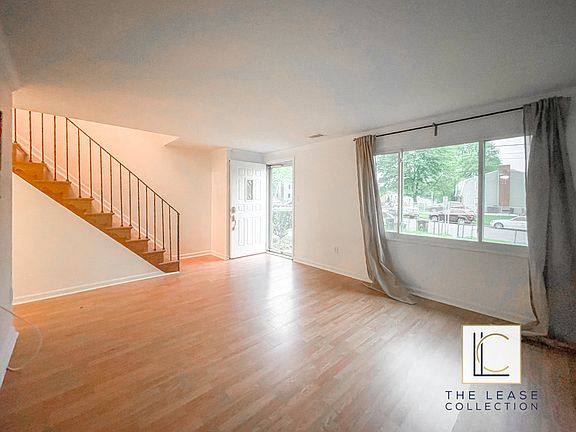 4th image of 7765 Greymont St #1