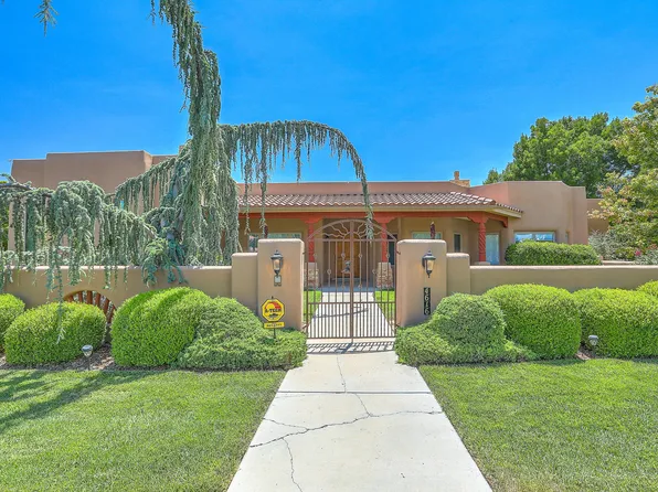 4616 Los Poblanos Cir NW, Los Ranchos De Albuquerque, NM 87107