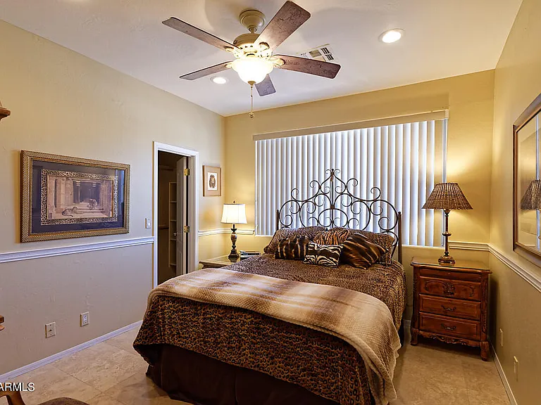 10220 E Cochise Dr — Photo 25