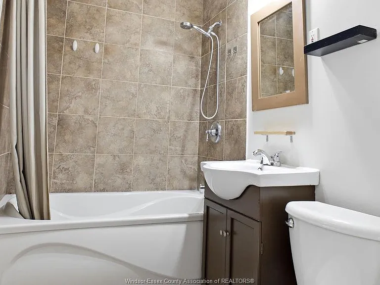 866 Francois Ct — Photo 17