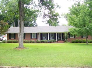 1108 Doren Dr, Eufaula, AL 36027