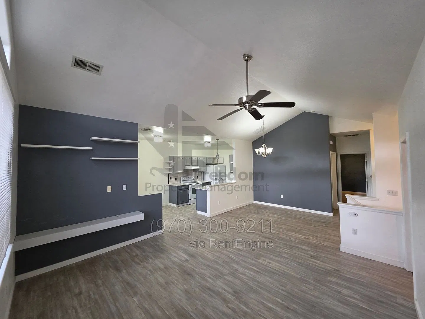 3 bed, 2.0 bath, 1252 sqft, $2,020 — Photo 3