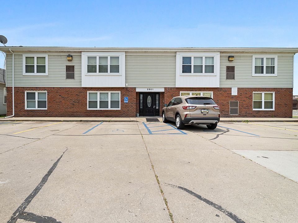 1st image of 2901 W Jefferson Ave #1