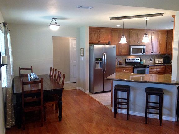 4th image of 1028 Konetzke Ln