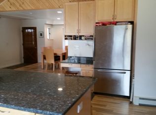 21040 Orchard Lake Rd, Farmington Hills, MI 48336