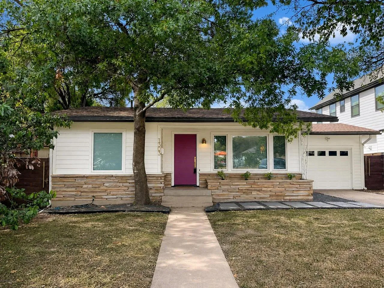 2 bed, 1.0 bath, 1056 sqft, $2,650 — Photo 3