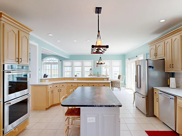 306 Marina Way — Photo 8