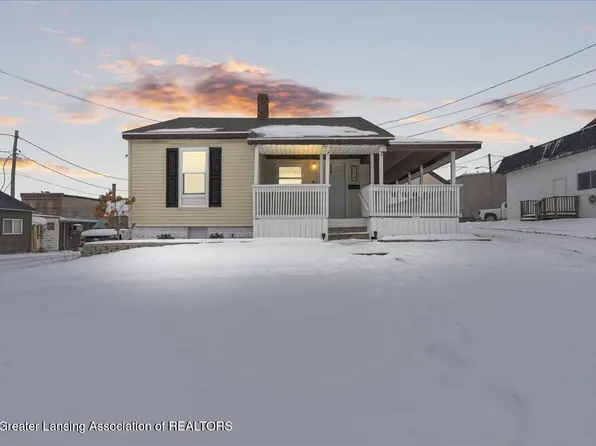 204 Brush St, Saint Johns, MI 48879