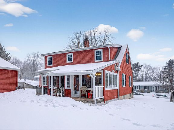 4th image of 15 Hamlin Road