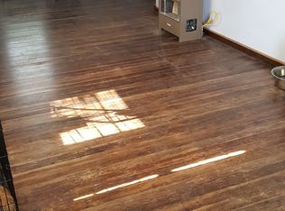 1124 W Locust St, Floydada, TX 79241