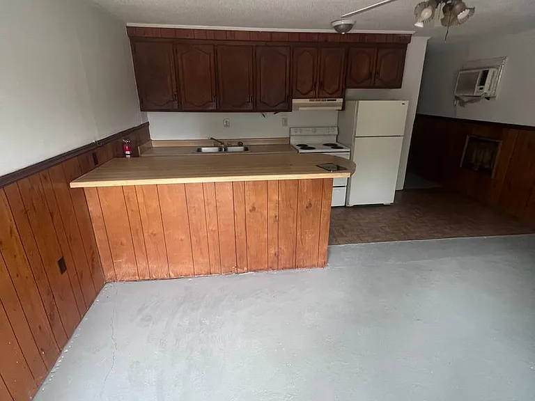739 Romie Hill Ave — Photo 12
