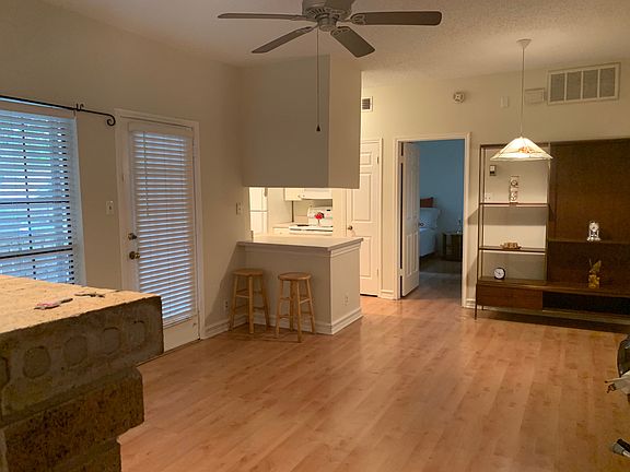 3rd image of 8655 Datapoint Dr APT 703