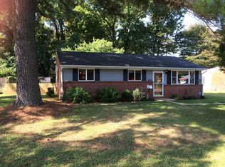 225 Lavergne Ln, Virginia Beach, VA 23454