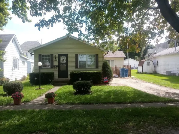 108 N Jefferson St, Flanagan, IL 61740