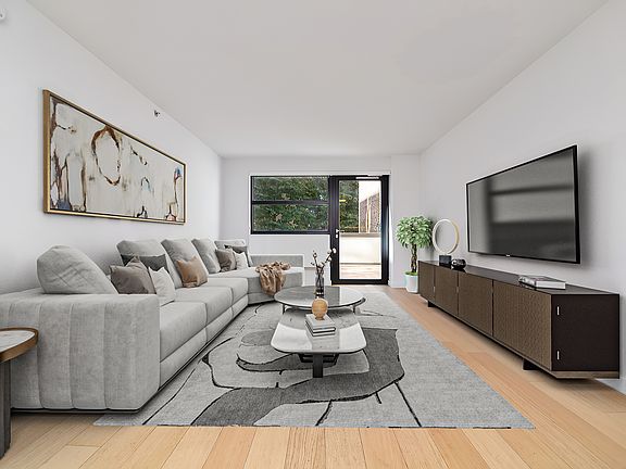 3rd image of 171 Suffolk St #2E