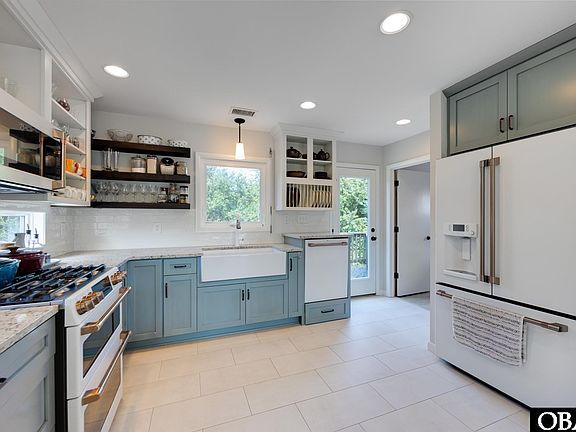 5th image of 120 Tuckahoe Dr W