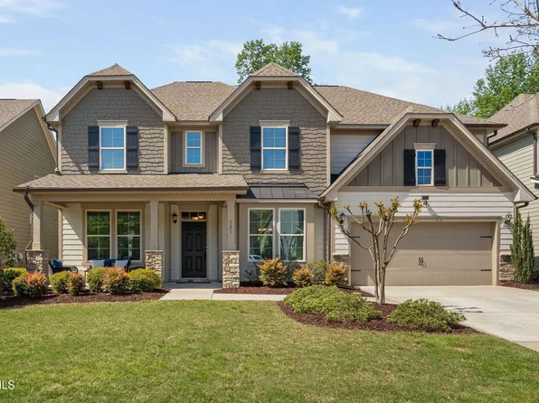 521 Wildwood Farm Way, Holly Springs, NC 27540