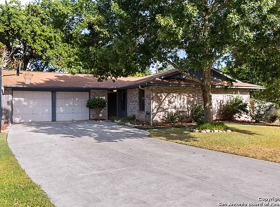 3rd image of 8800 Brigadoon St