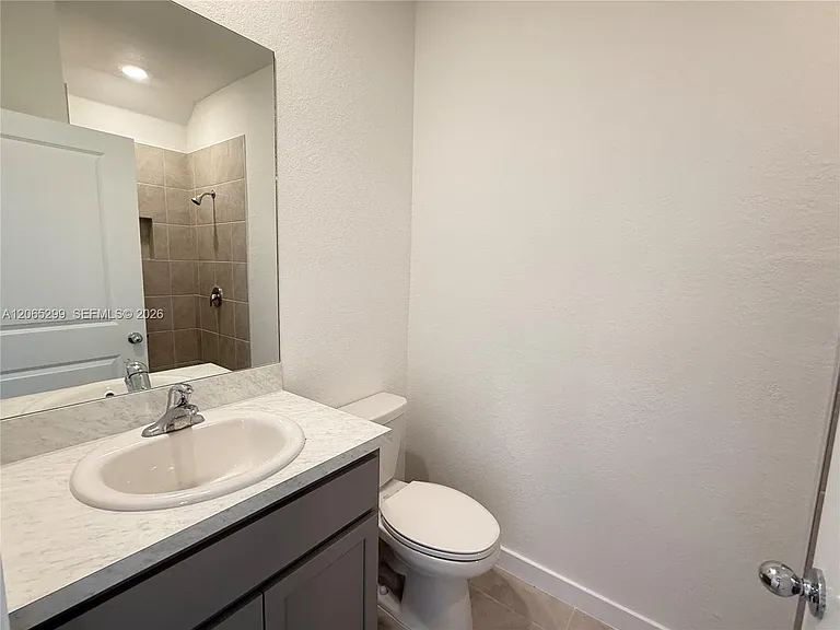 540 NE 1st Dr #0 — Photo 7