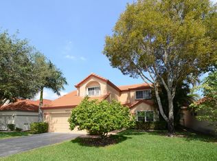 9260 Oak Grove Cir, Davie, FL 33328