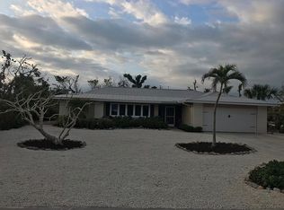 438 Lake Murex Cir, Sanibel, FL 33957