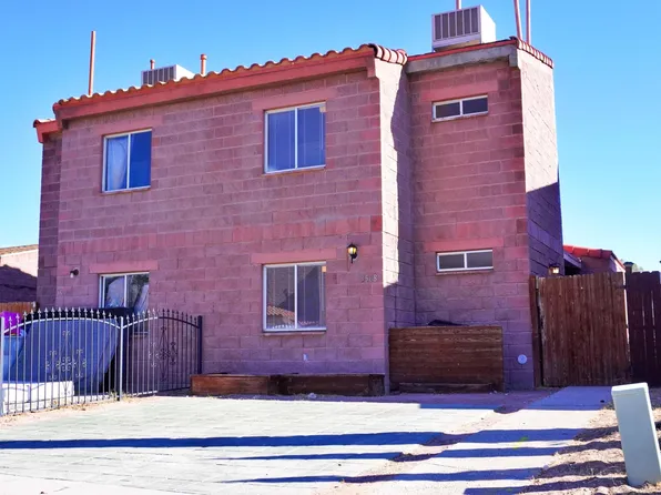 3568 Oasis Dr, El Paso, TX 79936