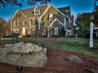 15 Stonegate Rd, Hopkinton, MA 01748