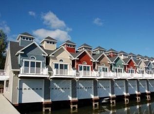 7 Harbor Villas, Alexandria Bay, NY 13607