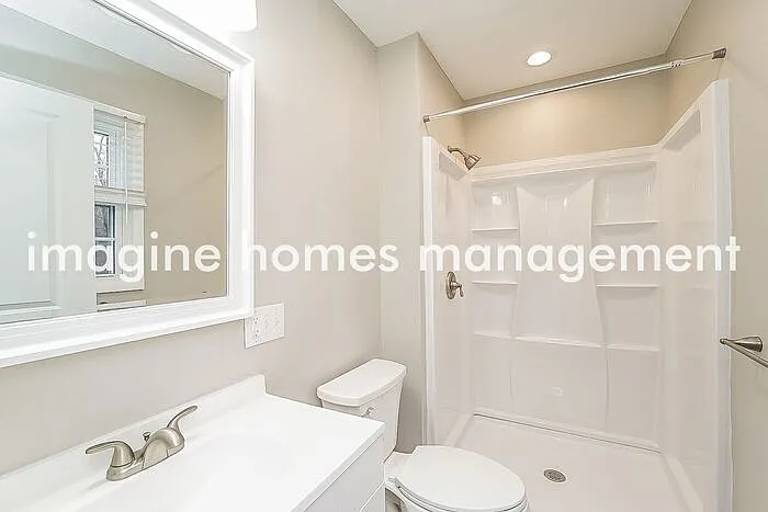 7746 Skylineview Dr — Photo 11