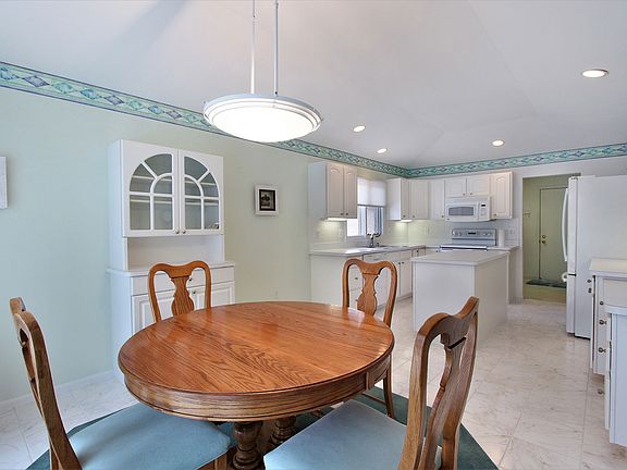 5th image of 41173 Turnberry Ln