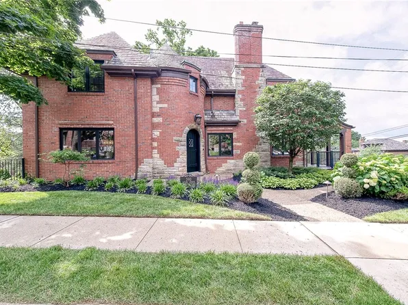 390 Jayson Ave, Pittsburgh, PA 15228