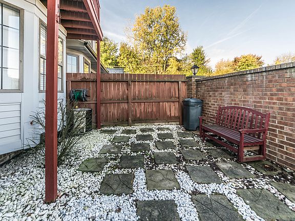 3rd image of 34635 W Marino Ct