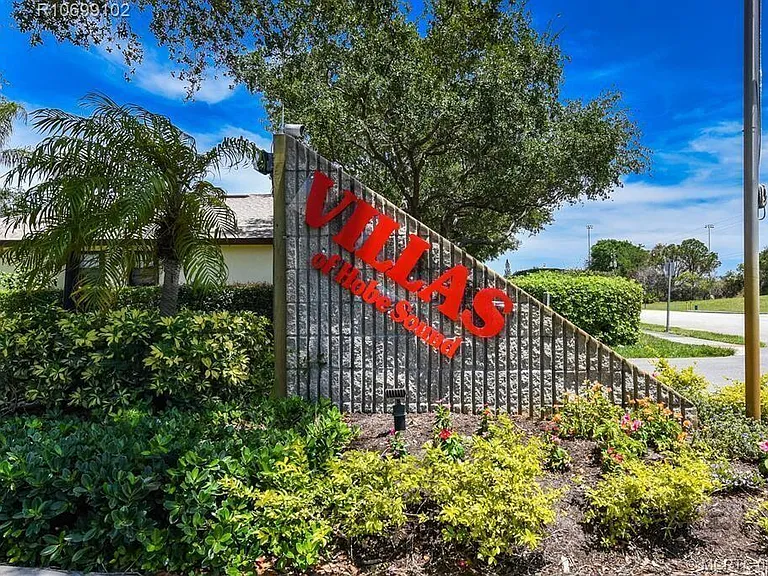 7916 SE Villa Cir — Photo 31