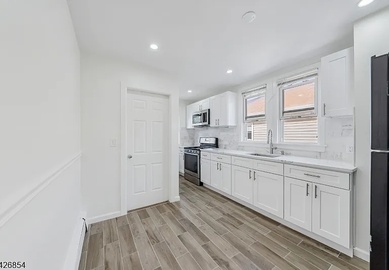 27 Monsignor Owens Pl #2 — Photo 7