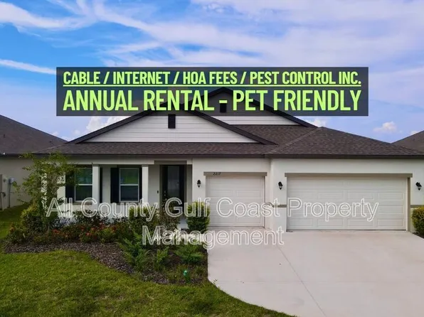 2218 Citrus Breeze Dr, Bradenton, FL 34208