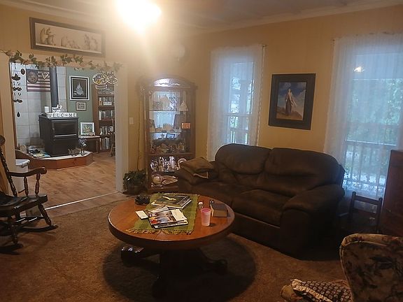 living room-from front door