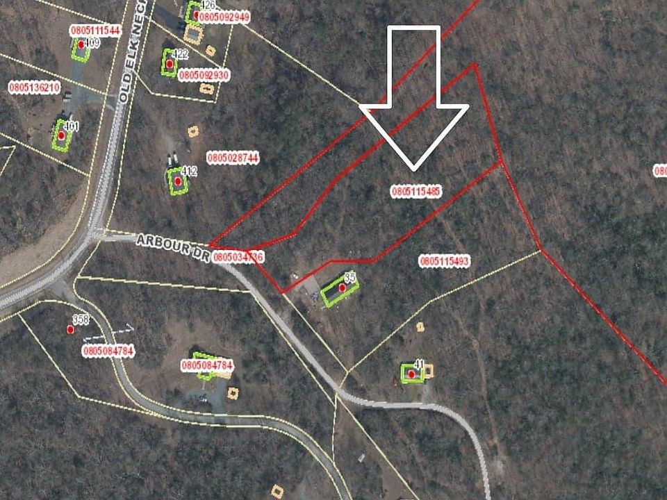 1st image of Arbour Dr