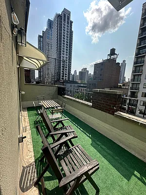 Rented by CitySites Real Estate Group | media 1