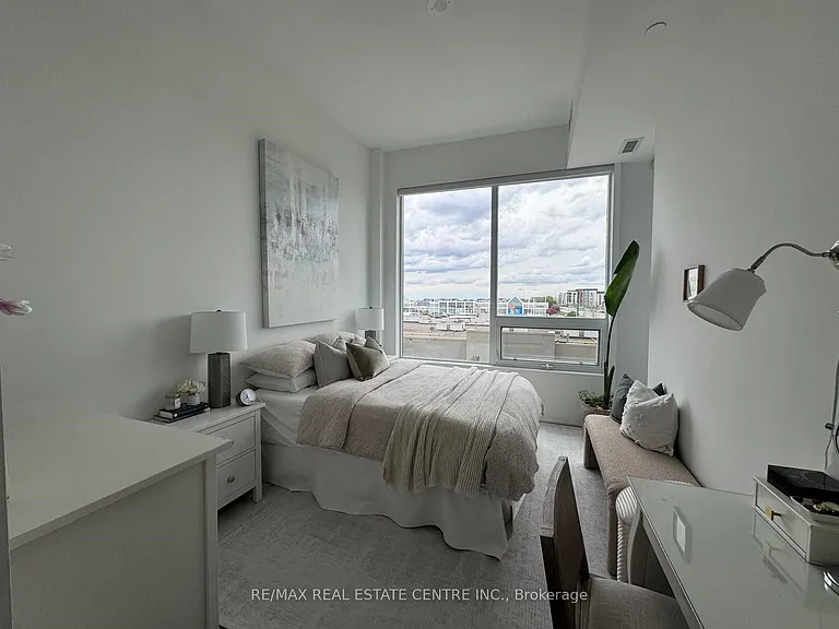 2481 Taunton Rd #308 — Photo 17