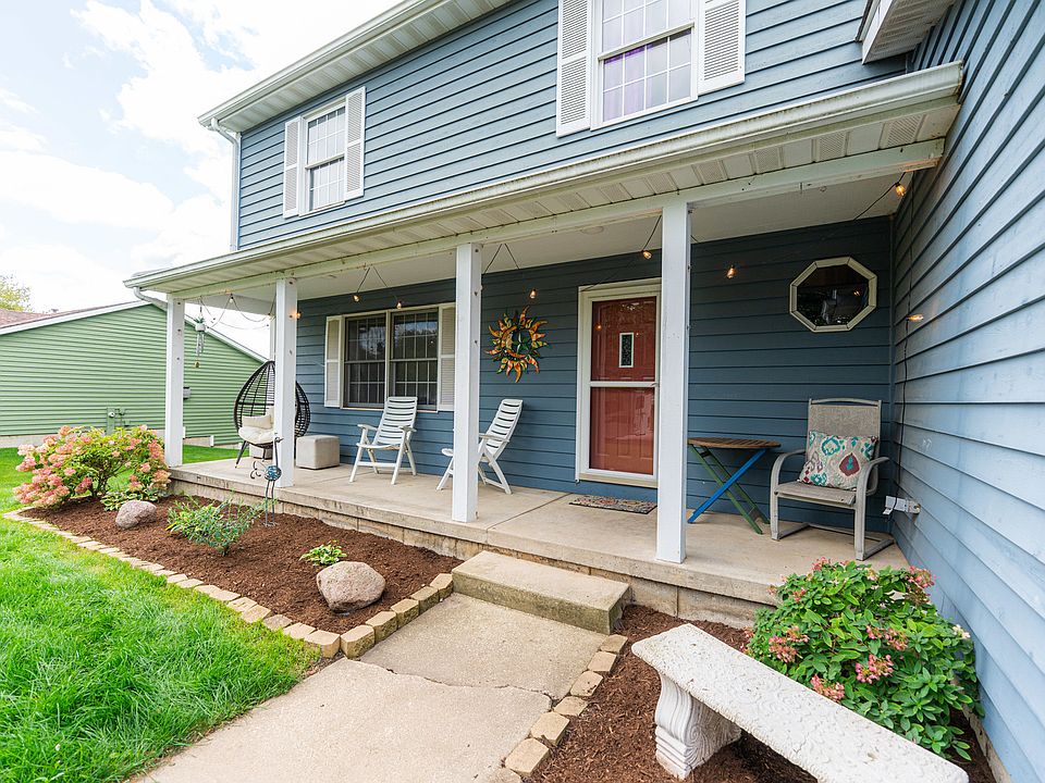 2nd image of 1020 Michael St