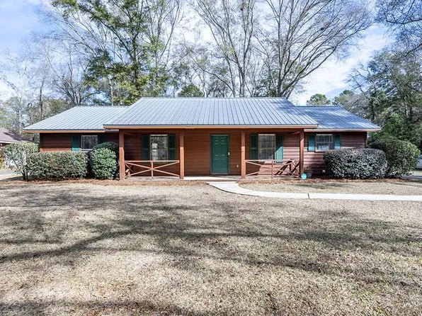 152 Tocaste Ln, Albany, GA 31707