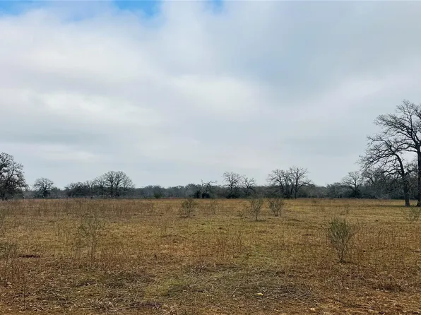 921 Johnson Farms Rd, Harwood, TX 78632