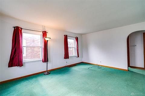 4th image of 2901 Revere Ave