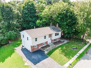 54 Spring Brook Rd, Nanuet, NY 10954