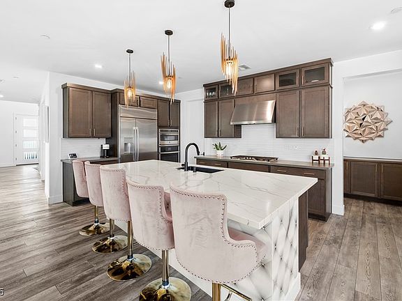 3rd image of 3364 Ponicelli Ln