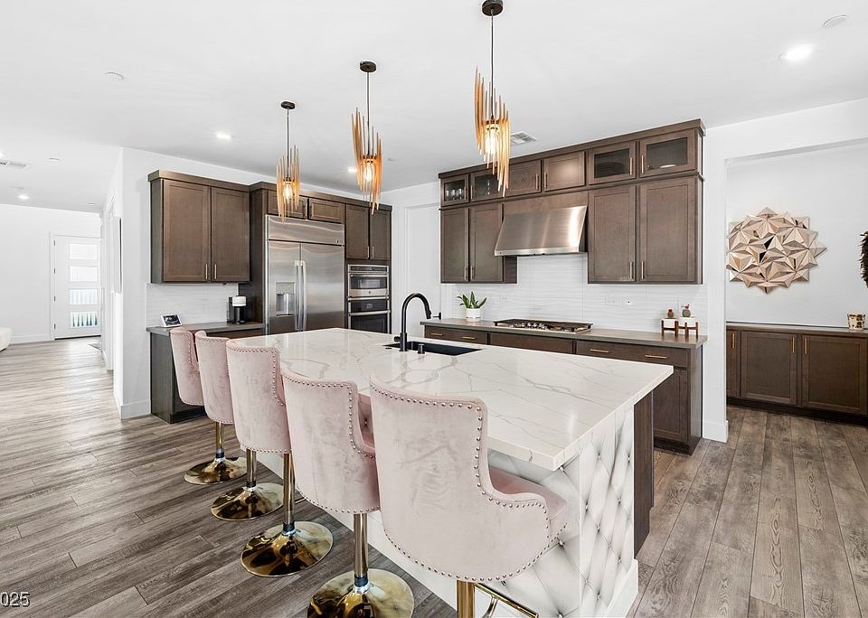 ●メル68868ページ 3364 Ponicelli Ln, Henderson, NV 89044 | MLS #2692140 | Zillow