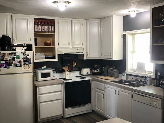 2nd image of 274 Adamson Dr