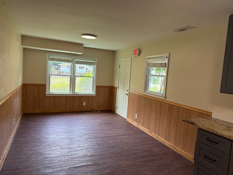 2105 Vista Dale Ct #1 — Photo 2