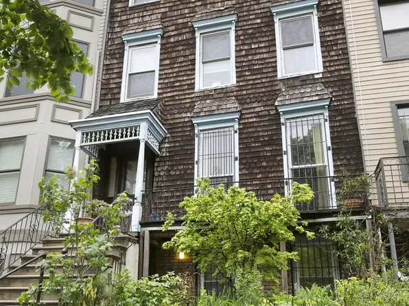 223 Washington Avenue